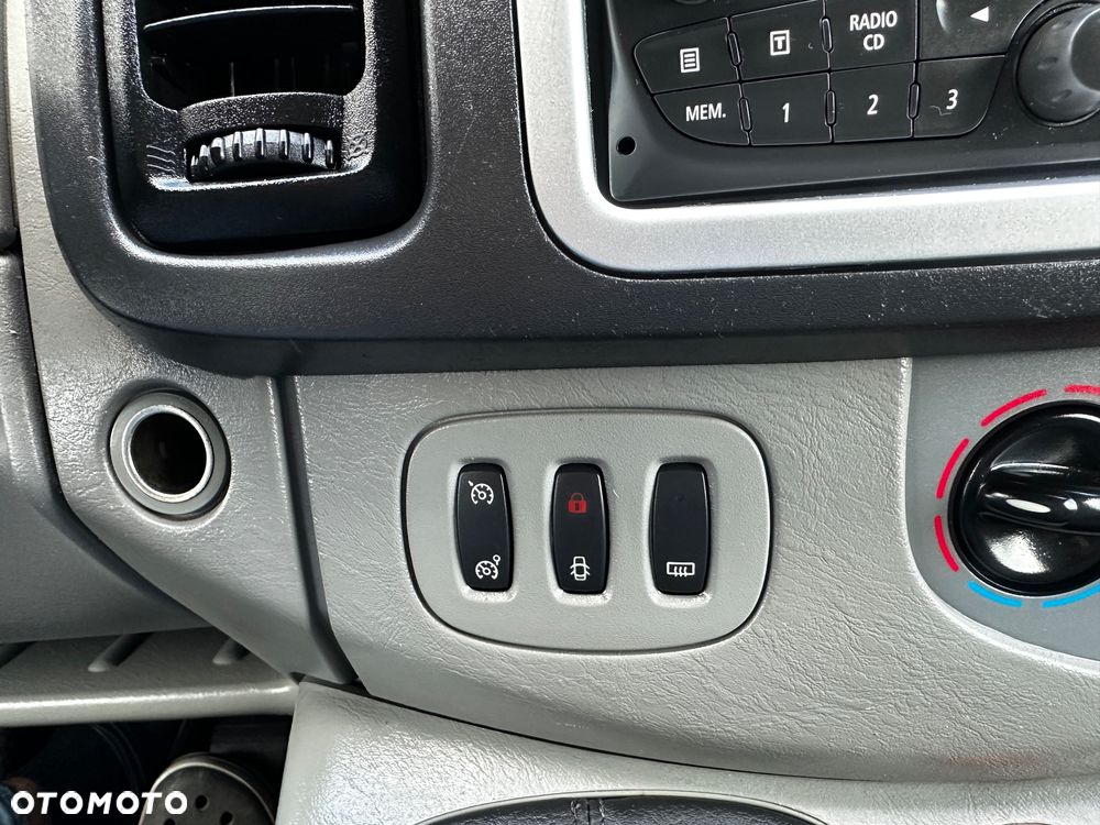Opel Vivaro - 36