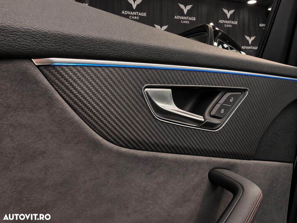 Audi Q8 55 TFSI e quattro Tiptronic PHEV - 8
