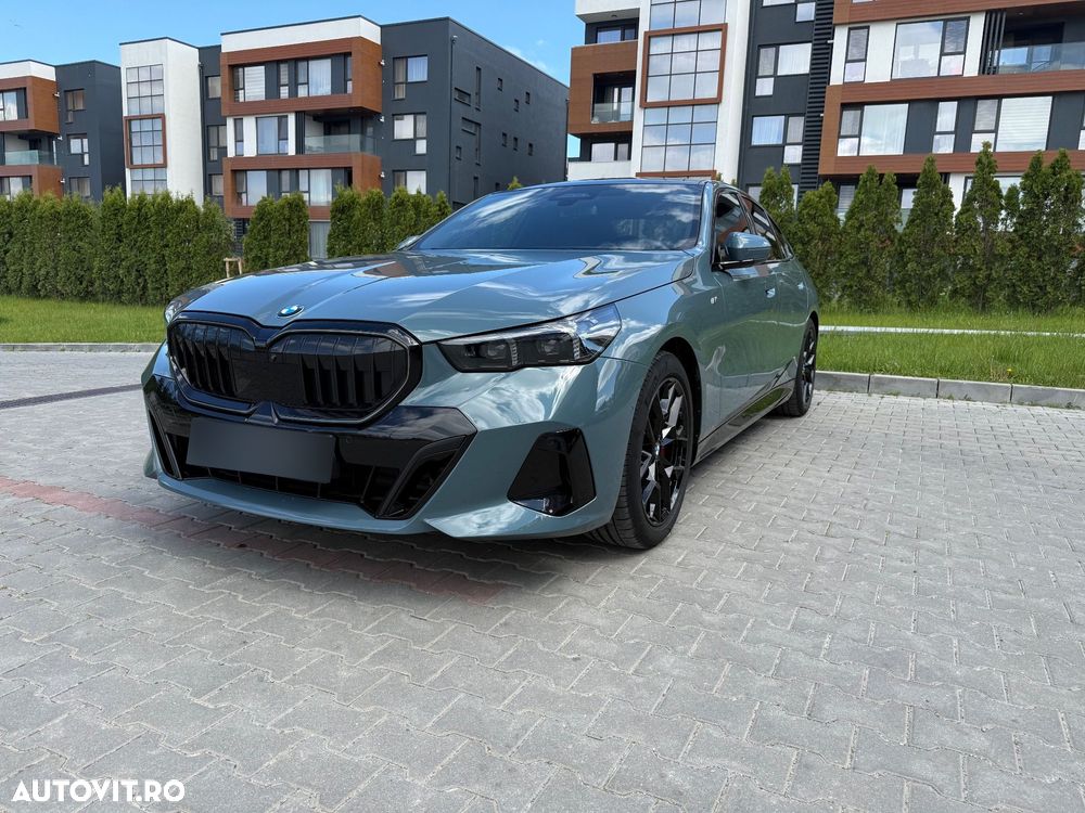 BMW Seria 5 520i AT MHEV - 3