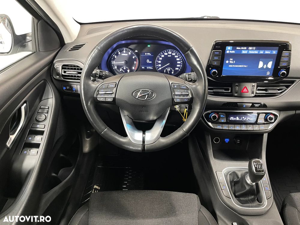 Hyundai i30 1.5 110CP M/T Highway - 7