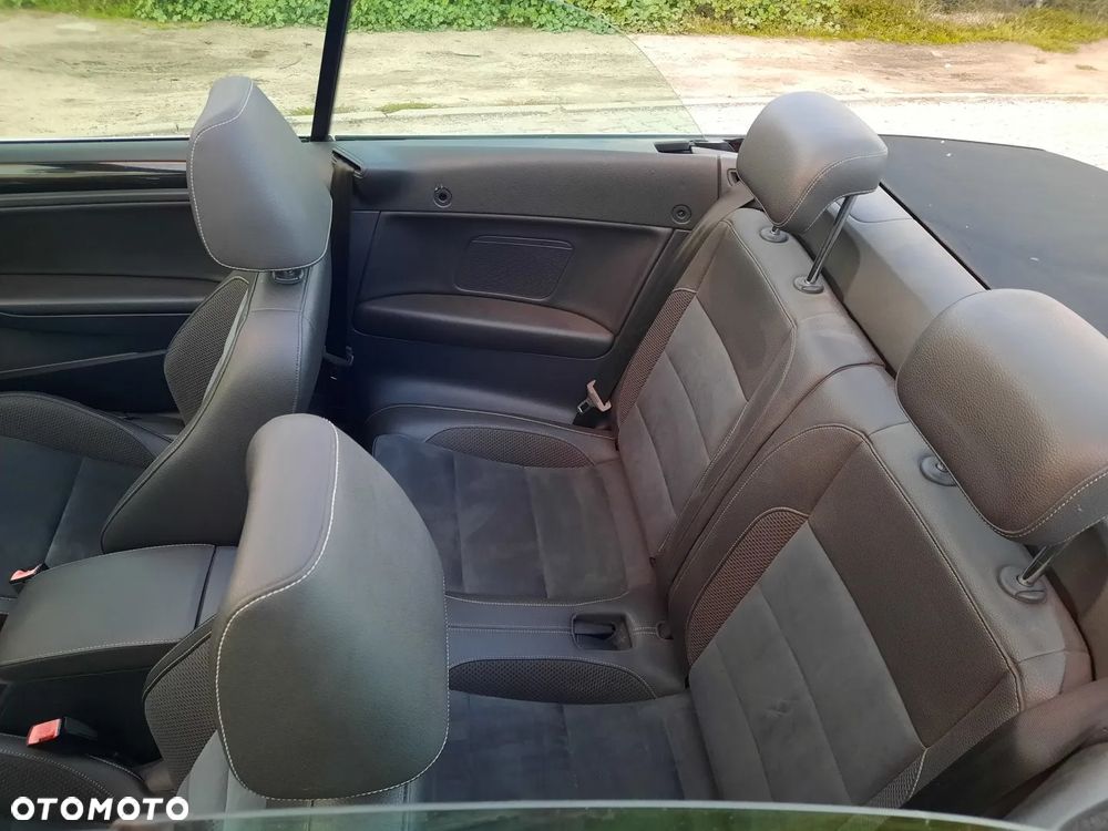 Volkswagen Golf 1.6 TDI Comfortline - 15