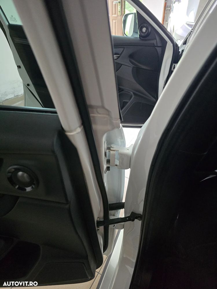 Honda Civic 1.5 VTEC Turbo Sport - 30