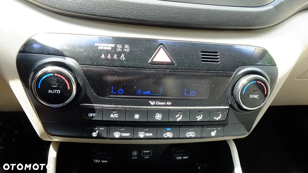 Hyundai Tucson 1.7 CRDI BlueDrive Style 2WD - 26