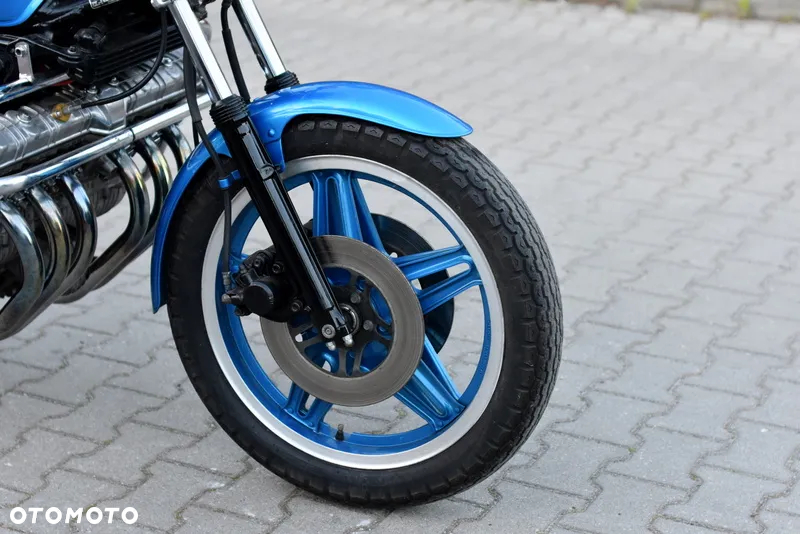 Honda CBX - 6