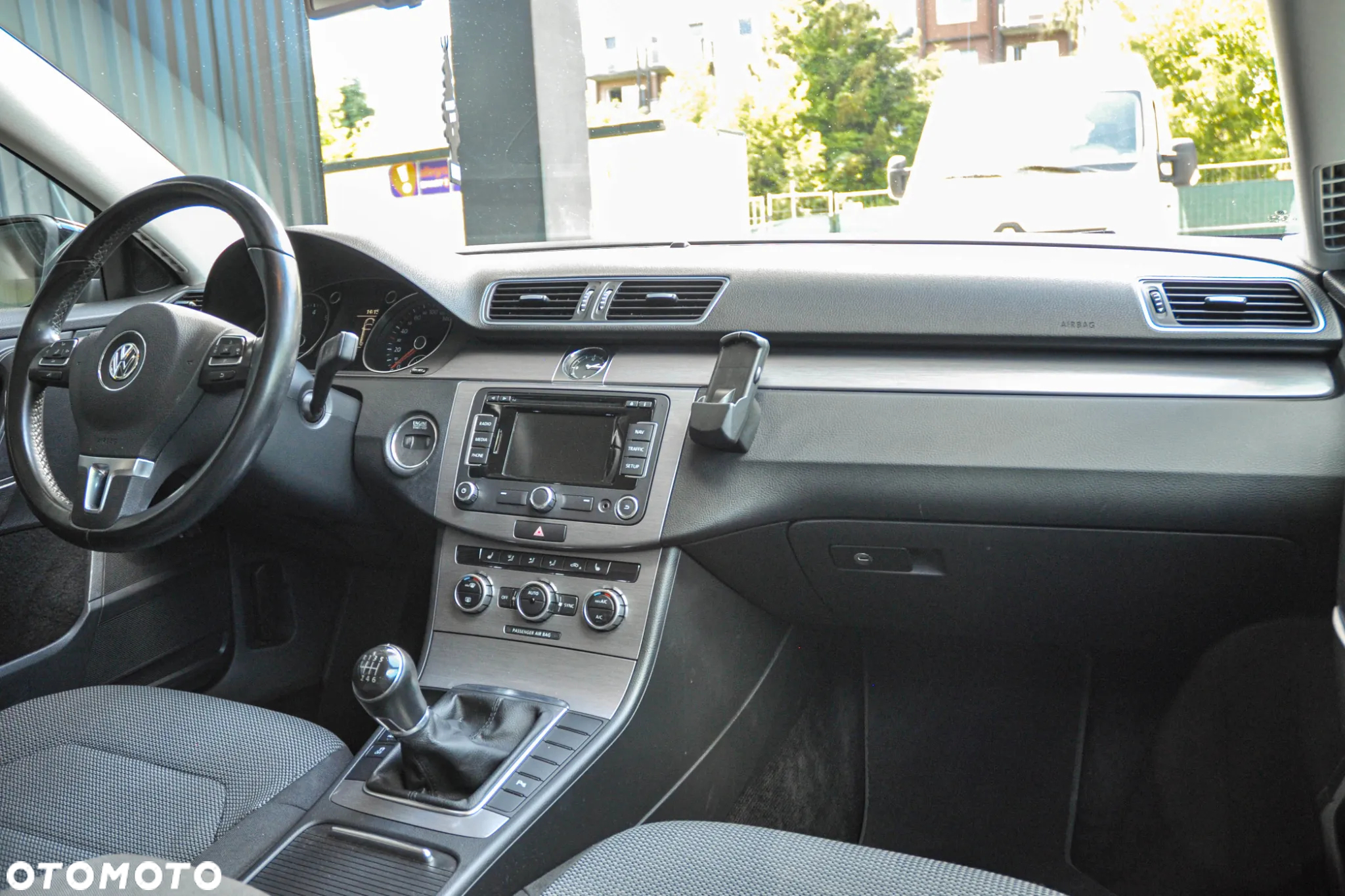 Volkswagen Passat 1.4 TSI BMT Comfortline - 11