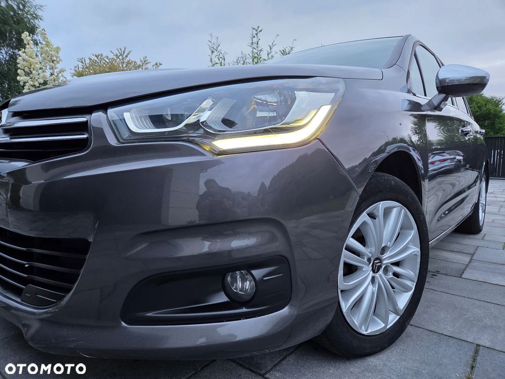 Citroën C4 PureTech 110 Selection - 2