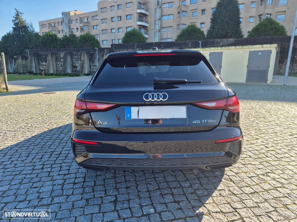 Audi A3 Sportback 45 TFSIe S tronic S line - 5