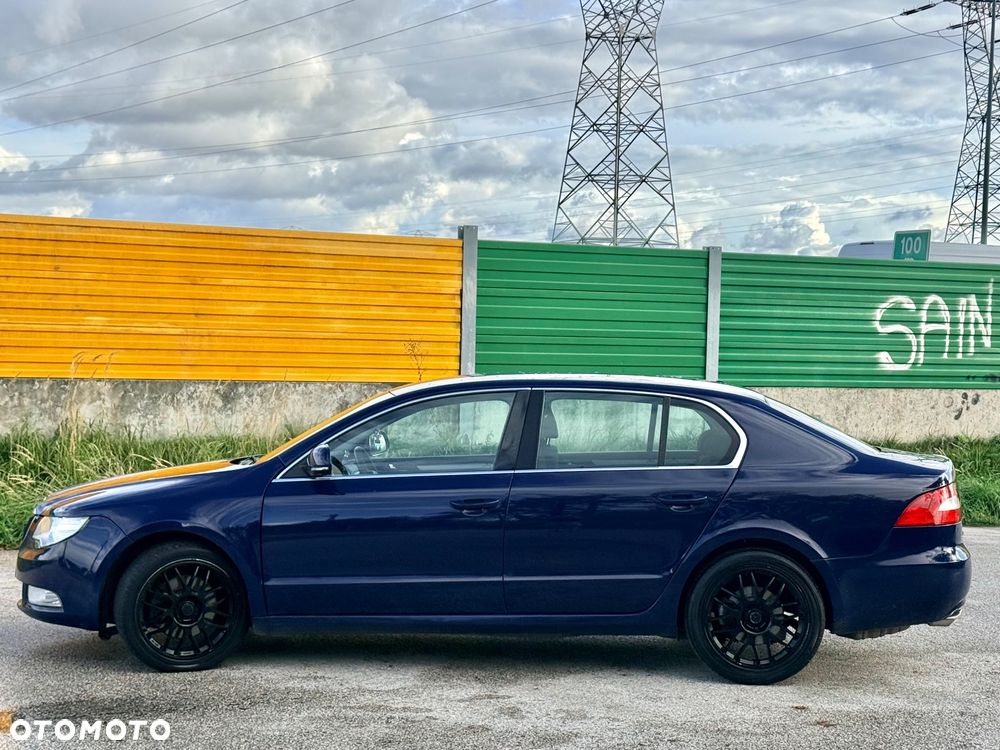 Skoda Superb 2.0 TDI Ambition - 9