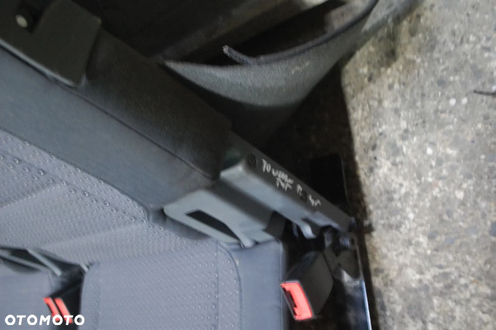 FOTELE FOTEL TYŁ TYLNY 2 RZĄD VW TOURAN I - 4