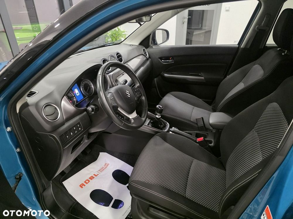 Suzuki Vitara 1.4 Boosterjet mHEV Premium Plus 4WD - 15