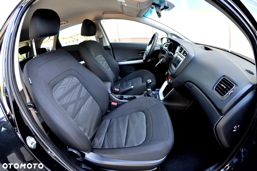 Kia Ceed 1.4 L Business Line Plus - 18