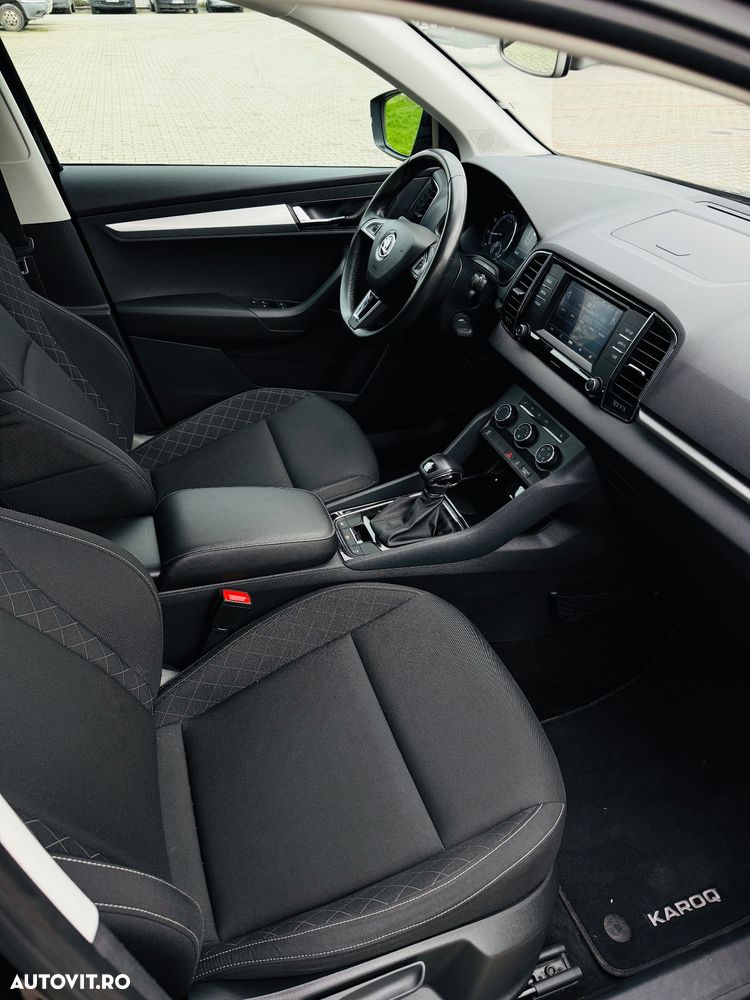 Skoda Karoq 1.0 TSI DSG Style - 10