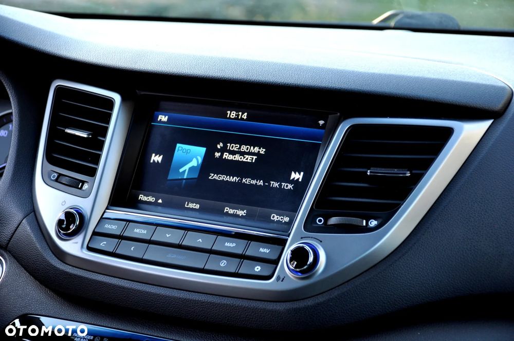 Hyundai Tucson blue 1.7 CRDi 2WD DCT Premium - 36