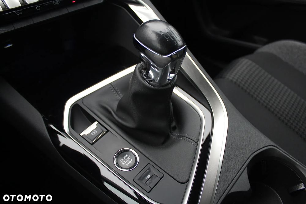 Peugeot 3008 BlueHDi 130 Stop & Start Active Pack - 16