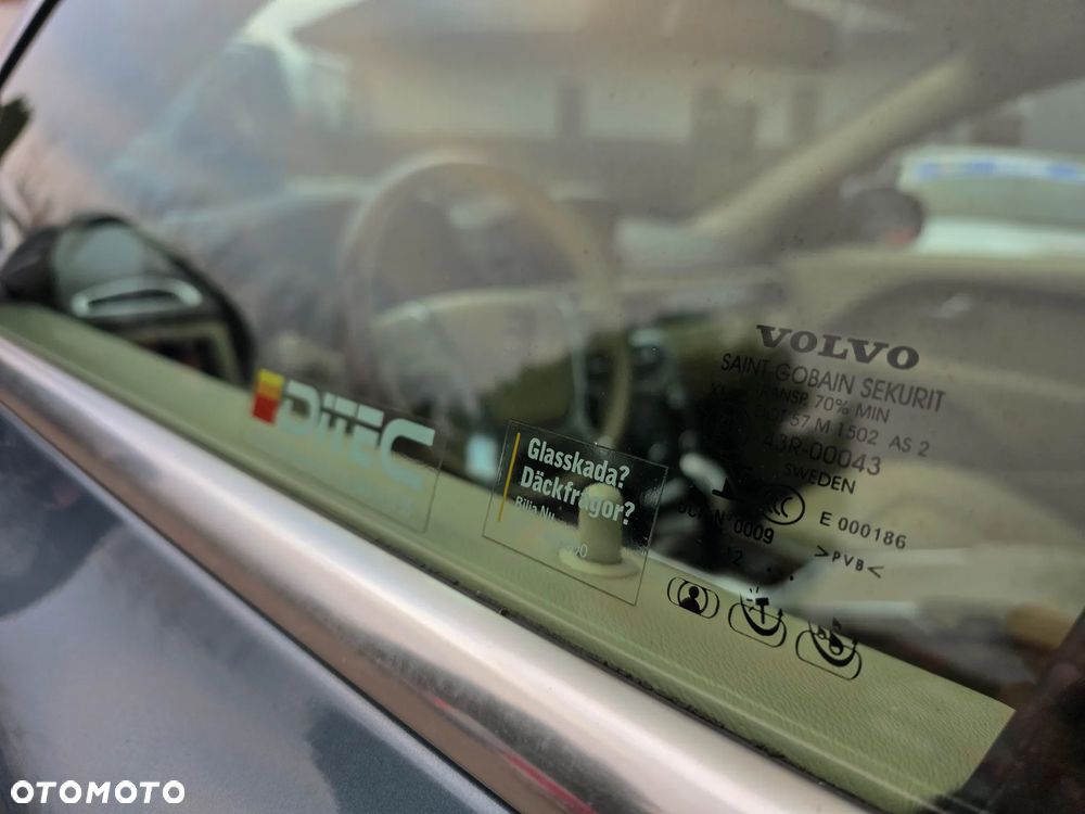 Volvo V70 2.5T Summum - 19