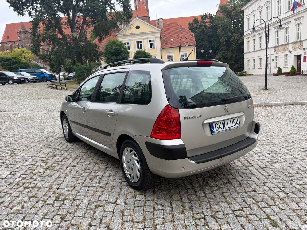 Peugeot 307 1.6 XT Premium - 6