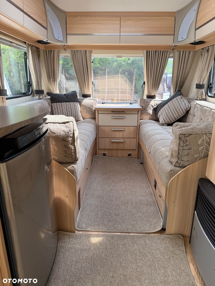 Coachman Amara 380/2 - 8