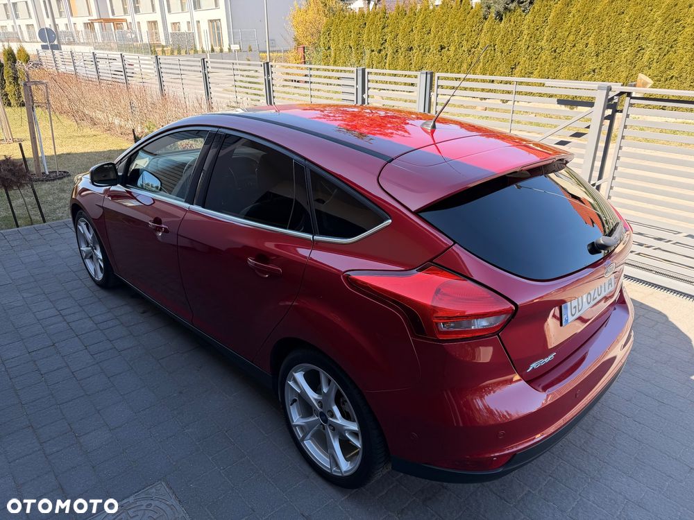 Ford Focus 1.5 EcoBoost Titanium ASS - 4