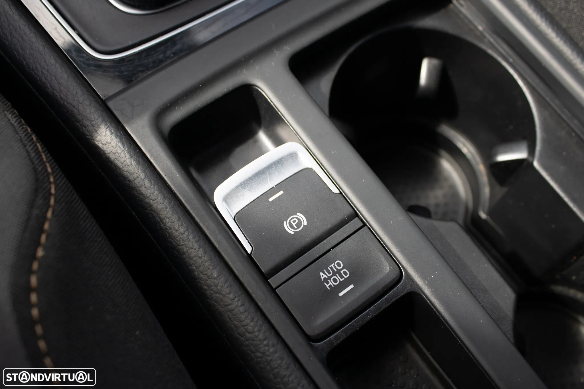 VW Golf Variant 1.6 TDi BlueMotion Allstar - 37