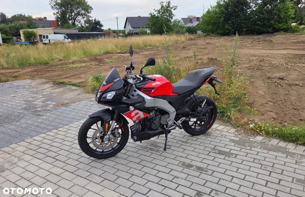 Aprilia Tuono - 13