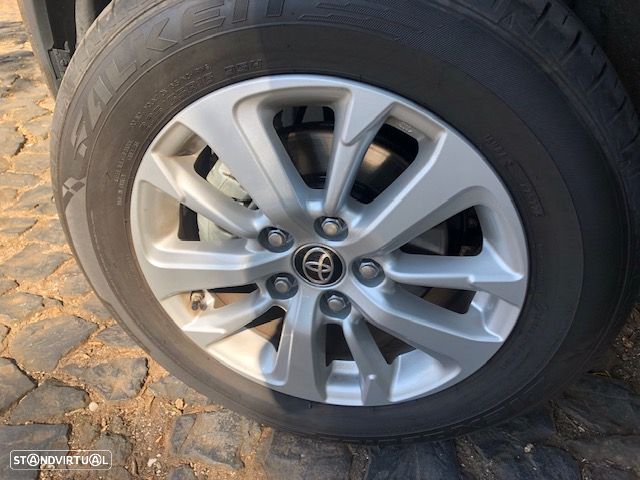Toyota Yaris Cross 1.5 HDF Comfort Plus - 18
