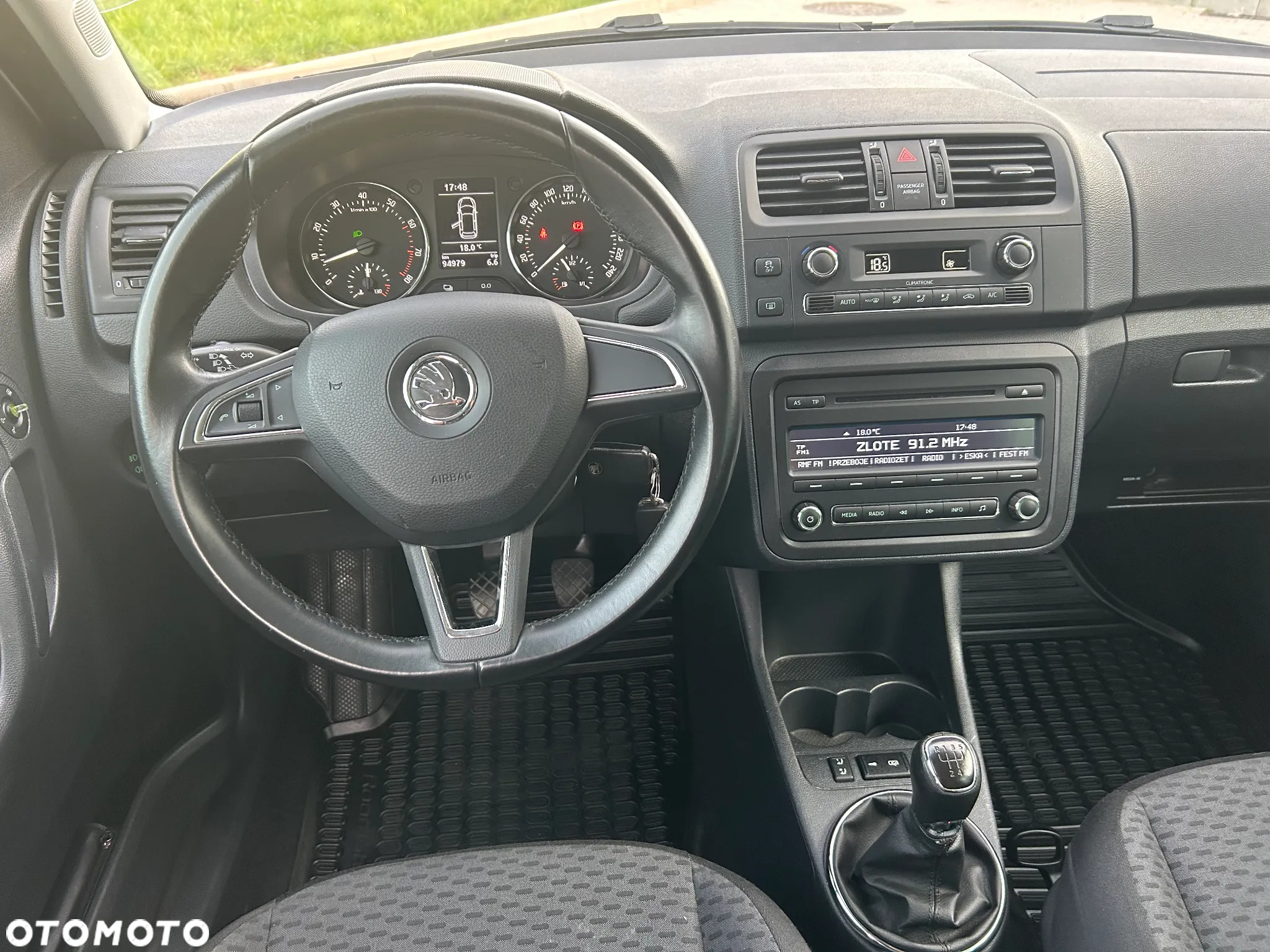 Skoda Roomster 1.2 TSI Style PLUS EDITION - 33