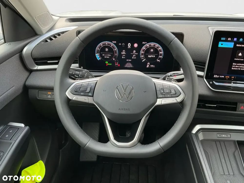 Volkswagen T-Roc - 8
