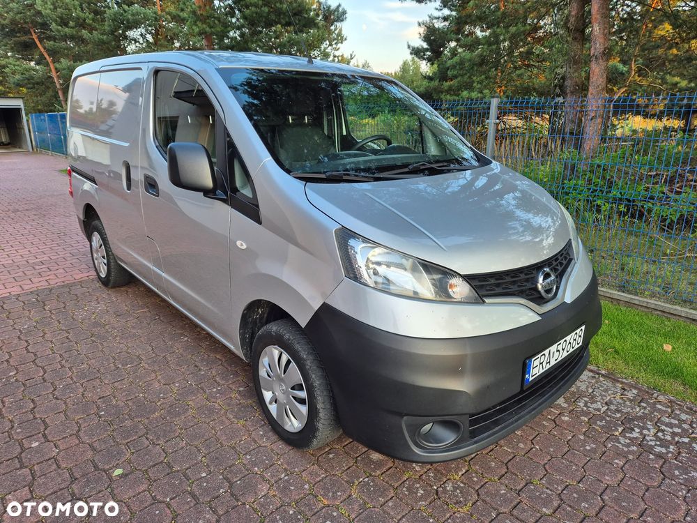 Nissan NV200 - 2