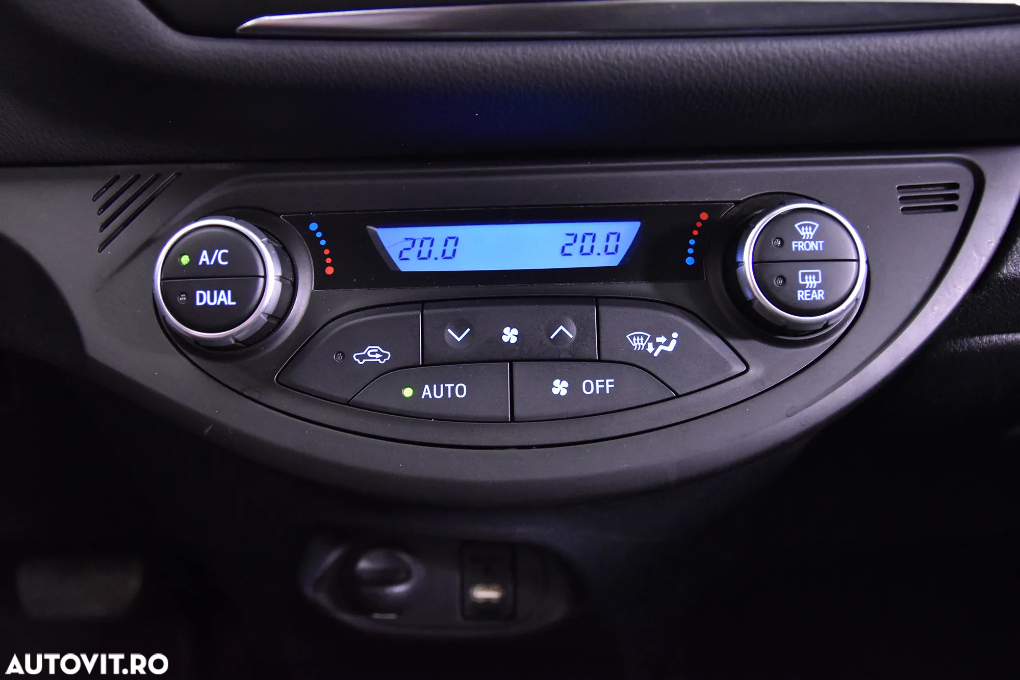 Toyota Yaris - 19