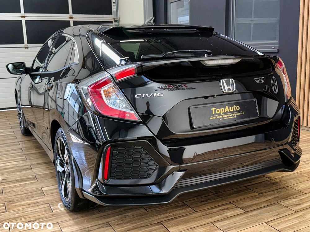 Honda Civic 1.0 i-VTEC Turbo CVT Elegance - 10