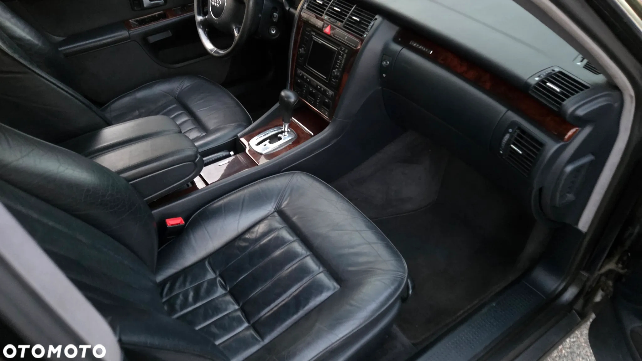 Audi A8 2.5 TDI Quattro Tiptronic - 33