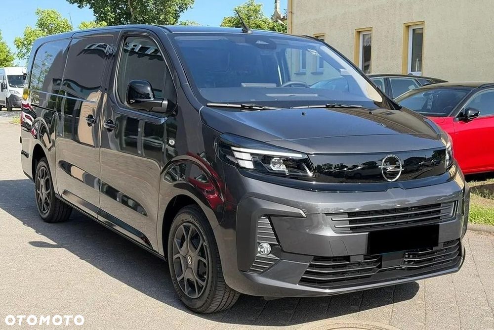 Opel Vivaro XL L2H1 2.2 150KM - 3