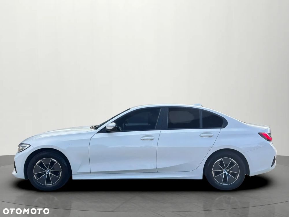 BMW Seria 3 2020 photo 5