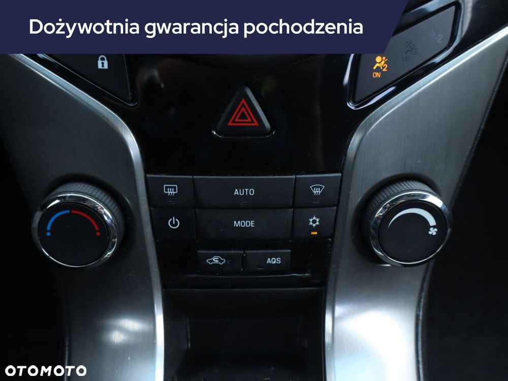 Chevrolet Cruze - 21