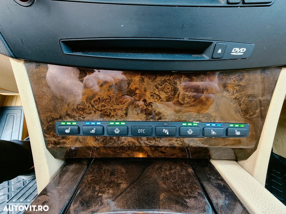 BMW Seria 5 530d Aut. - 12