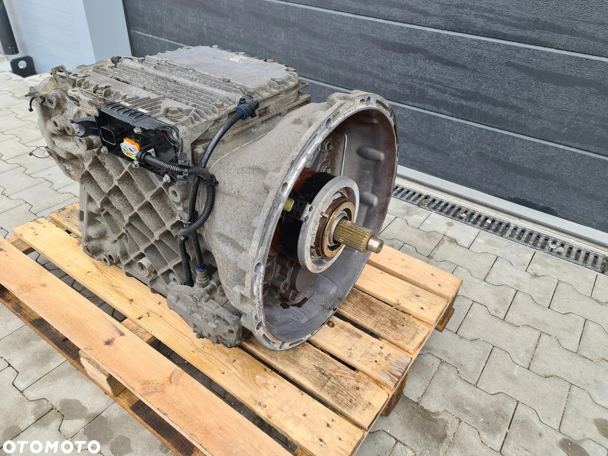 KOMPLETNA SKRZYNIA BIEGÓW AT2412F RENAULT RANGE GAMA T C K VOLOV FH4 FM4 - 3