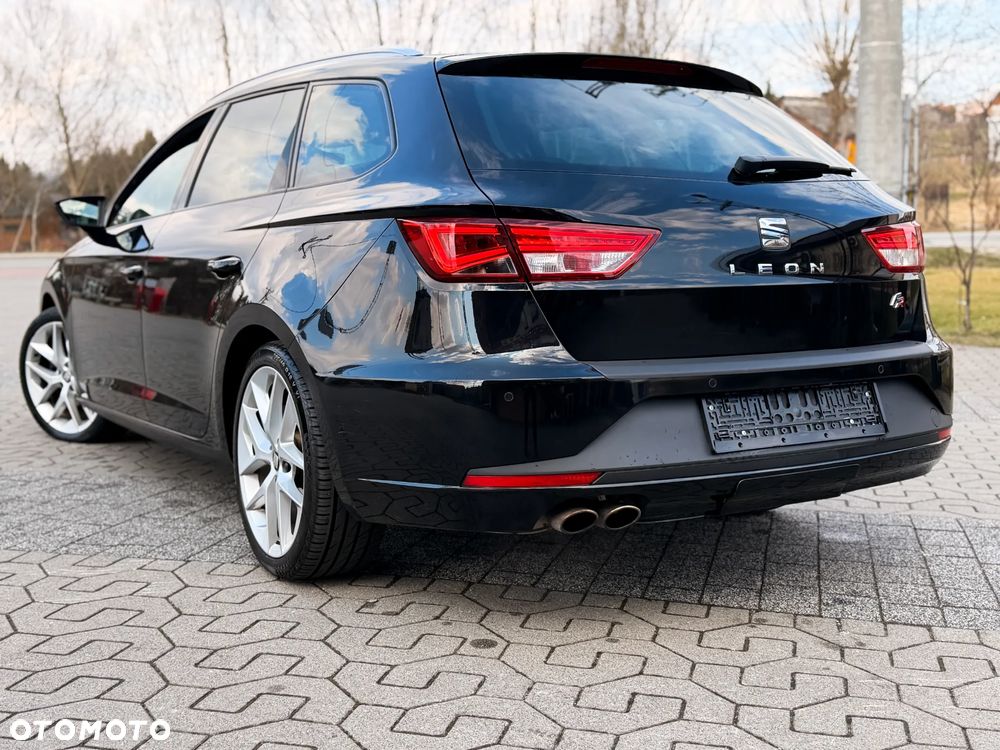 Seat Leon 1.4 TSI FR Black S&S - 32