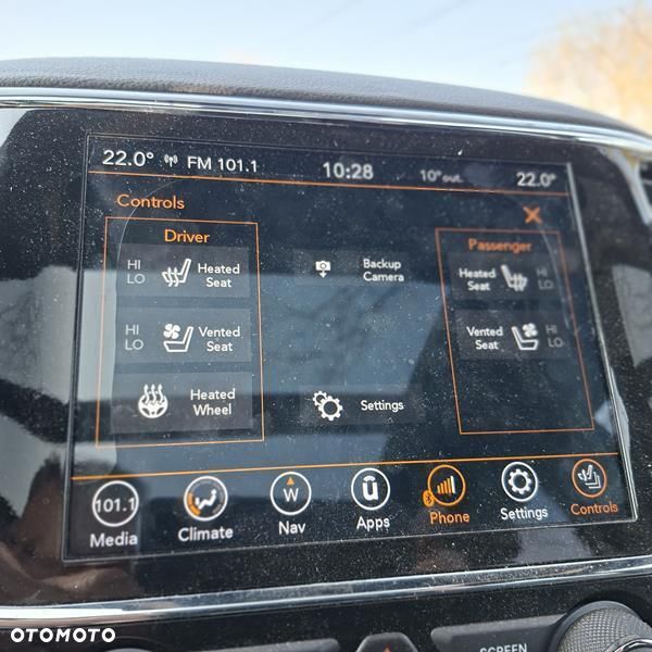 Jeep Grand Cherokee - 11