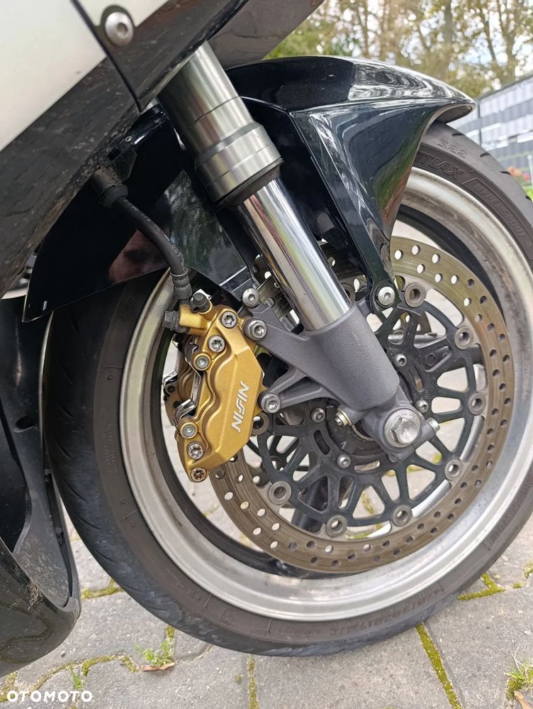 Honda CBR - 20