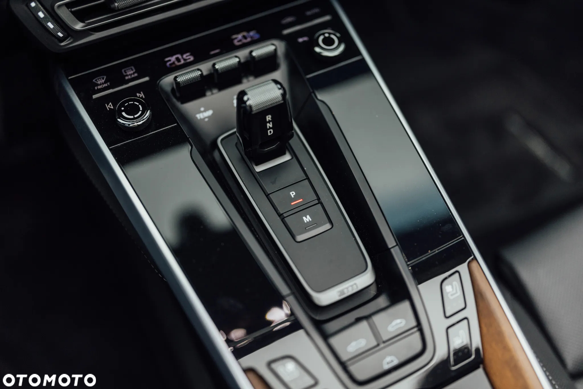 Porsche 911 Carrera Turbo Cabrio - 26