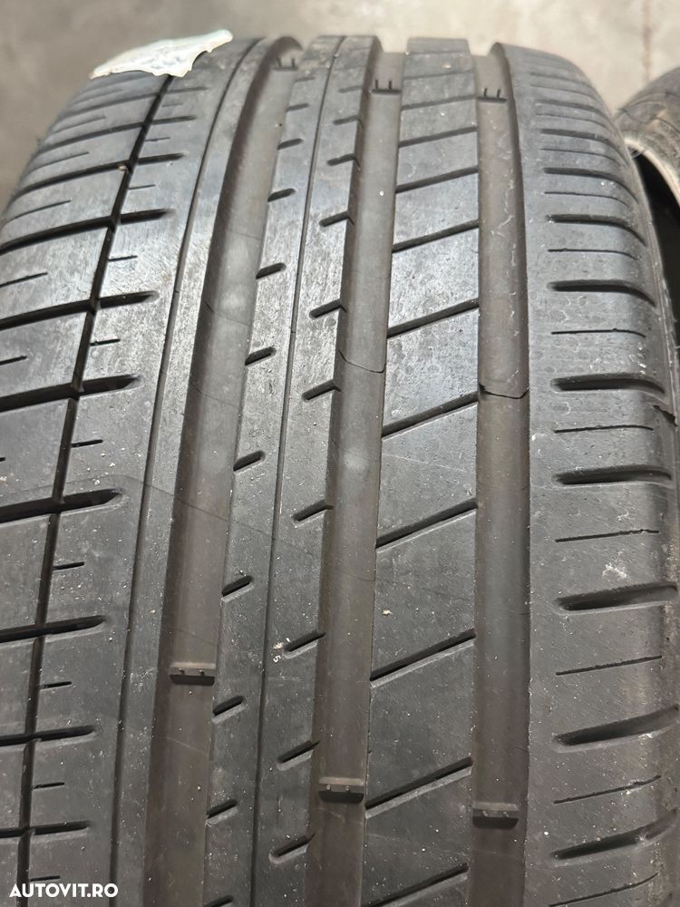Vând 2 anvelope 245/35/20 Michelin de vară noi cu runflat - 4