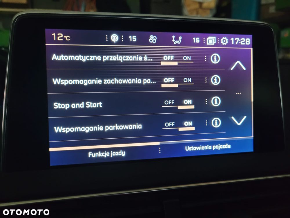 Peugeot 3008 1.5 BlueHDi GT S&S - 24