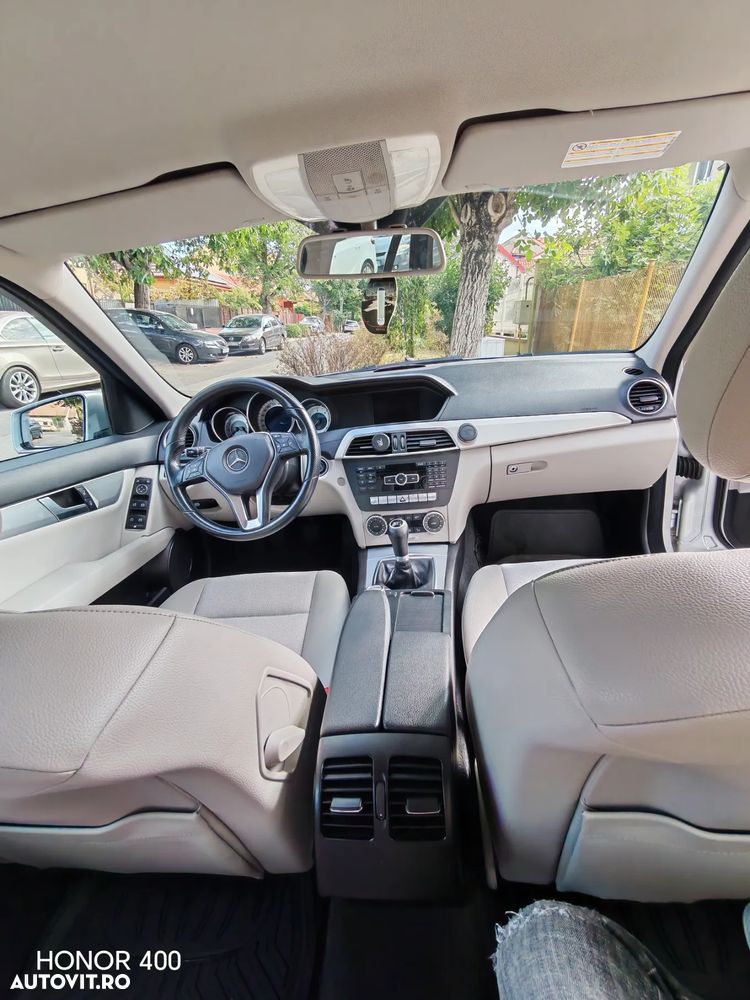 Mercedes-Benz C 220 T CDI Avantgarde Edition - 5