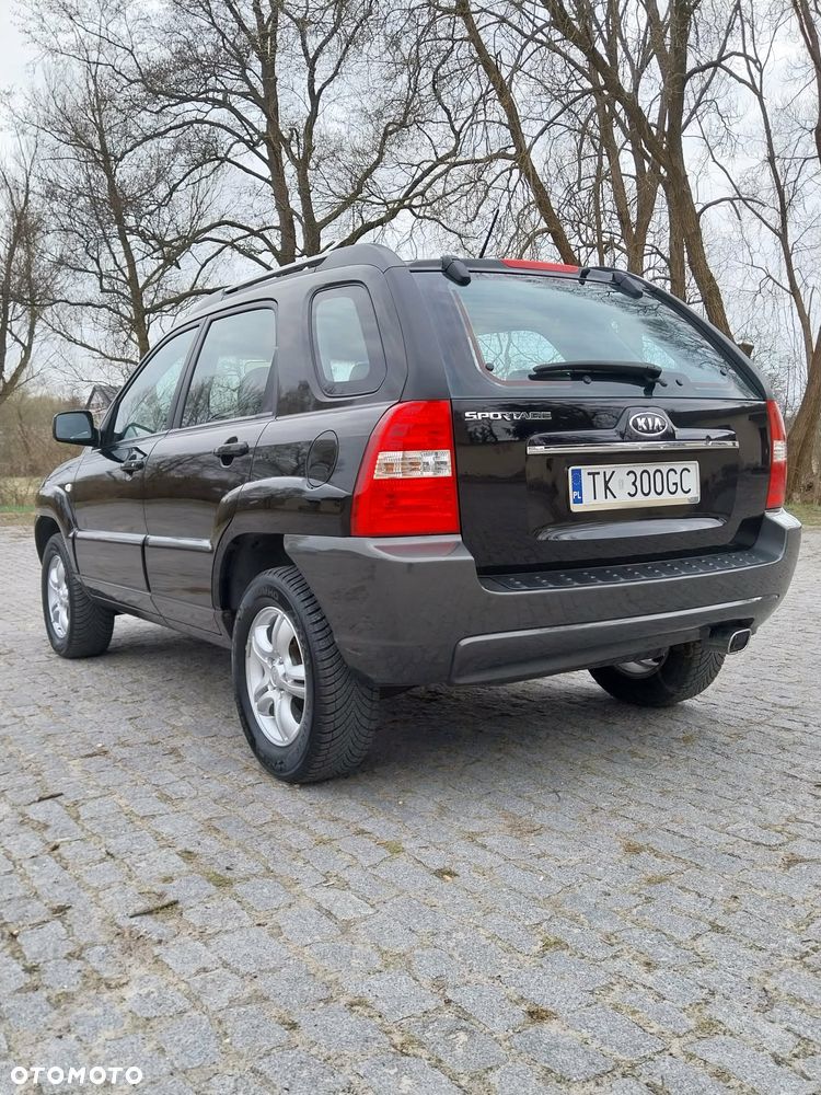 Kia Sportage 2.0 Expedition + - 17