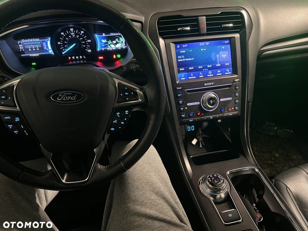 Ford Fusion - 6