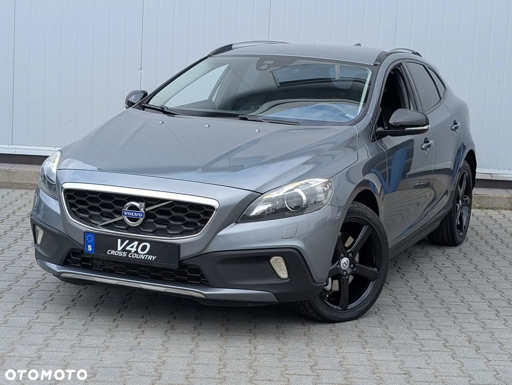 Volvo V40 Cross Country D3 Summum - 4