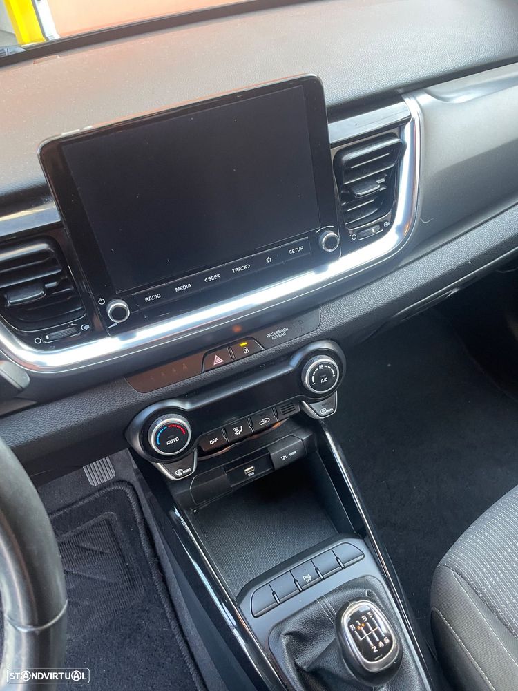Kia Stonic 1.0 T-GDI Drive - 25