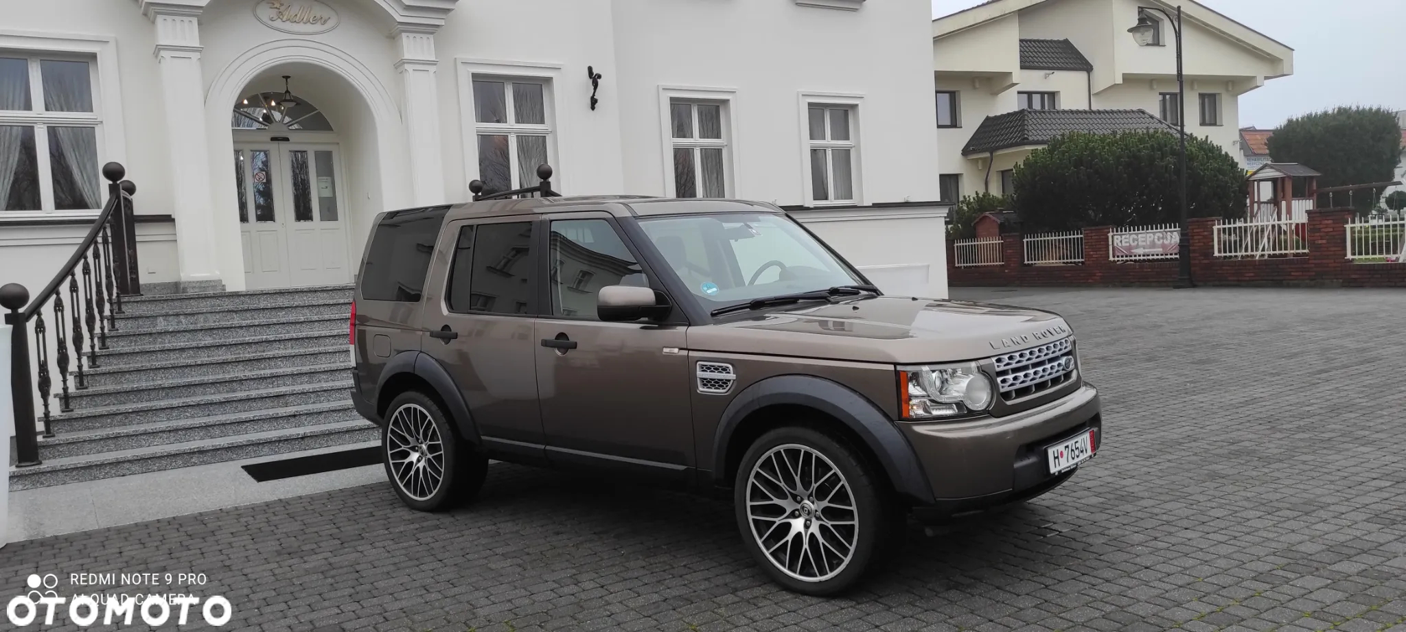 Land Rover Discovery IV 3.0 TD V6 HSE - 22