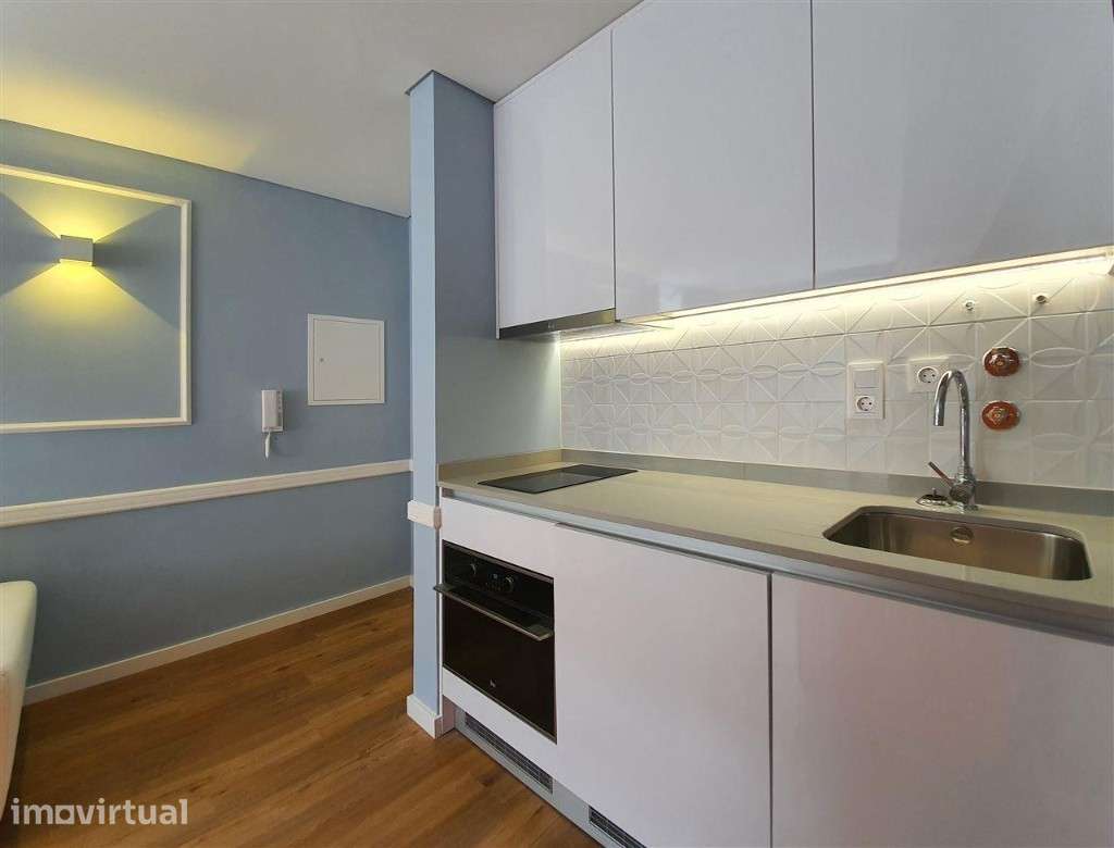 Apartamento T2, Baixa - Grande imagem: 3/7