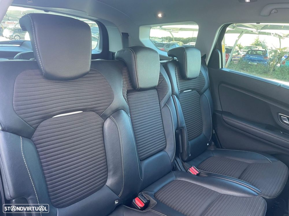 Renault Scénic BLUE dCi 120 EDC BUSINESS EDITION - 9